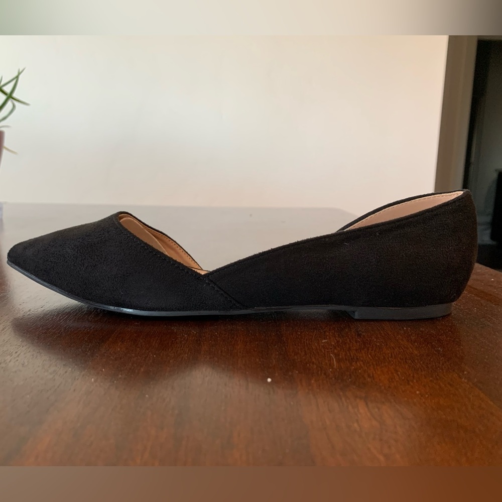 Journee Ester Flat - image 1